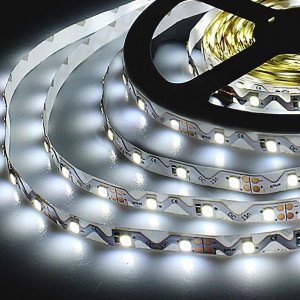 Светодиодная лента 12V 6W IP20 Лента светодиодная гибкая 12V 6W 60Led 2835 IP20 холодный белый, 5м